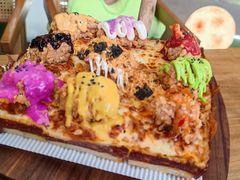 -Dragon Pizza•圆脸龙披萨·牛排餐厅