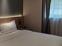 -文星酒店(广州北京路步行街海珠广场地铁站店)