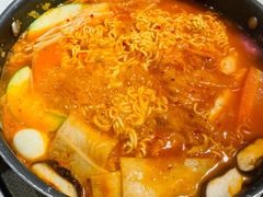 部队年糕火锅-七八冷面·延边朝鲜族美食(圣熙八号店)