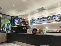 -瑞幸咖啡(1+1大厦店)