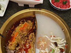 -小天鹅火锅·一线江景洪鼎旗舰店(洪崖洞店)