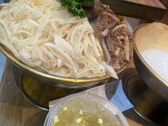 -毛肚向右·川渝毛肚王(经开永旺店)