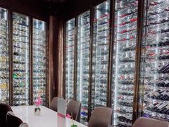 -wineapp葡萄酒餐吧(外滩金融中心店)