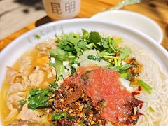 -文山荷鲜居(翠湖店)