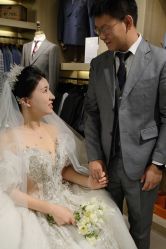 -艾米丽婚纱礼服