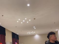 -丽华园(青少年宫店)