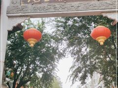 -绳金塔美食街(前进路店)