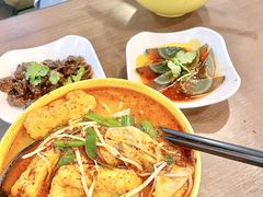 -谭仔云南米线(粉岭车站路店)