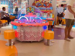 -乐多星球潮玩中心(沈阳嘉里城店)