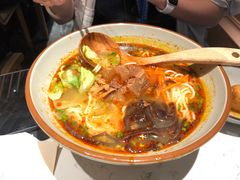 -百春原湖南牛肉粉(百联世纪店)