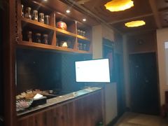 -鲁员外地锅鸡地锅鱼(古墩路店)