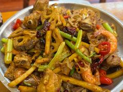 -圣夜东北菜烧烤·夜宵·小龙虾(胥江路店)