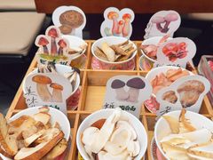 -菌自由丨野生菌火锅特色庭院餐厅(丽江古城店)