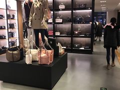 -COACH蔻驰(百联奥特莱斯广场店)
