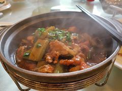 -东豪园林海鲜酒家(南港路辅路店)