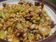 -绿草地·湘菜(7mall店)