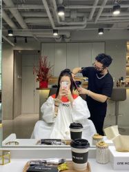 -变画·发型STUDIO