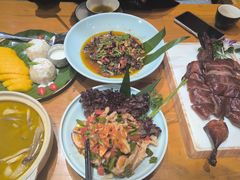 -老滇山寨•云南特色菜•地方菜•民族风情歌舞表演(金碧店)