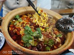 -渝君重庆火锅(嘉宾路店)
