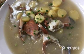 White Crab and Potato Soup