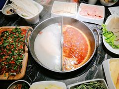 -热火朝天鲜切牛肉火锅(南强街巷店)