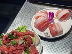 -盛辛巴·东北炭火烤肉(托乐嘉店)