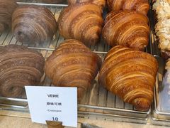 -VERIE BAKEHOUSE
