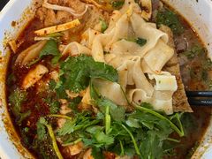 -胖东来生活广场(健康路店)