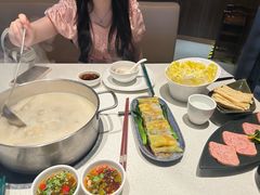 -煲王粤菜餐厅(中侨中心店)