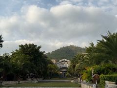 -西昌邛海湾柏樾酒店(原邛海湾柏栎度假酒店)