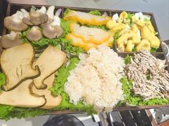 -皇城老妈·大连海鲜火锅(港湾店)