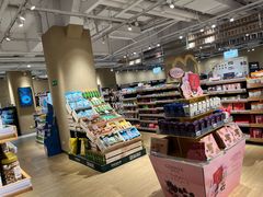 -七鲜超市(瑞虹天地太阳宫店)