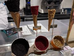 -VENCHI 闻绮(上海佛罗伦萨小镇店)