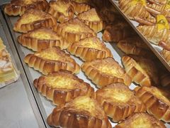 -Caidie Bakery采蝶轩(百越店)