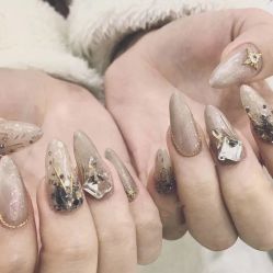 -MOMO·Nail美甲美睫