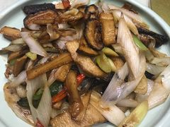 -禾珍珠家常小馆(河南博物院店)