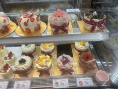 -花花卷卷·鲜食蛋糕(静安久光百货店)