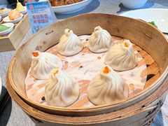 蟹粉小笼包-绿波廊(豫园店)