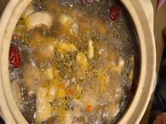 -邹开喜·炭炉鸡煲·海鲜火锅(虹口足球场店)