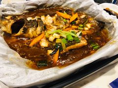 招牌香辣味清江鱼-鱼颜诱纸纸上烤鱼·蛙(龙湖天街店)