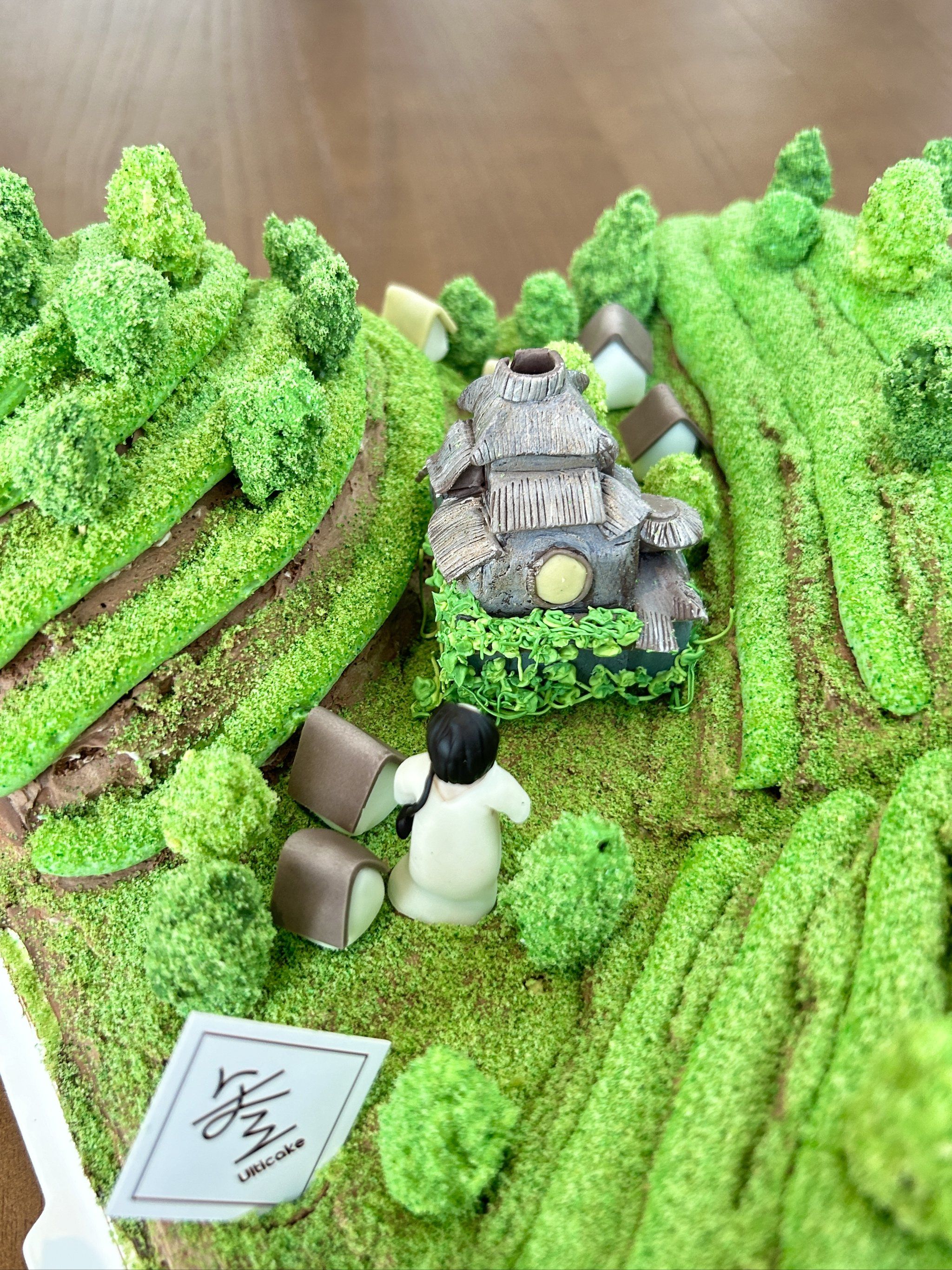 看这绿色蛋糕太惊艳