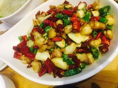 掌中宝-二孃鸡爪爪(东郊记忆店)