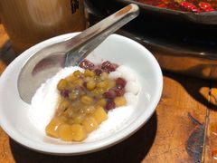 -四小区火锅·巷子里的重庆火锅(花照壁店)
