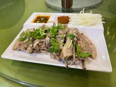 手抓羊排-新疆红柳花餐厅(新洲店)