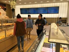 -好利来(国际能源店)