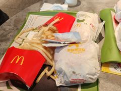 -麦当劳(展览路店)