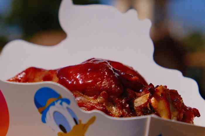 迪士尼火鸡腿-"试营运时没吃到,还说是迪士尼标志产品之一.