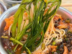 -凤张螺蛳粉·爽口粉(跃进路总店)