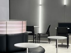 -M Stand(成都COSMO店)