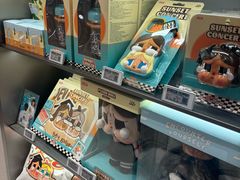-泡泡玛特POPMART (北京超极合生汇店)